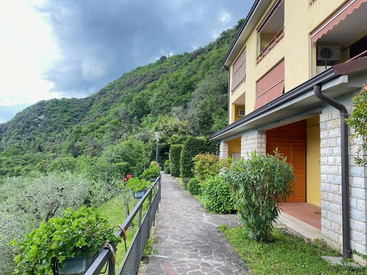 Flat In Garden Residence Resort, Malcesine, Italy Apartment