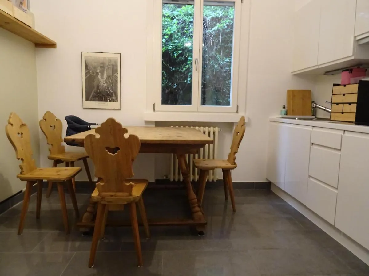 Apartment Flat In Garden Residence Resort, Malcesine, Italy Italy