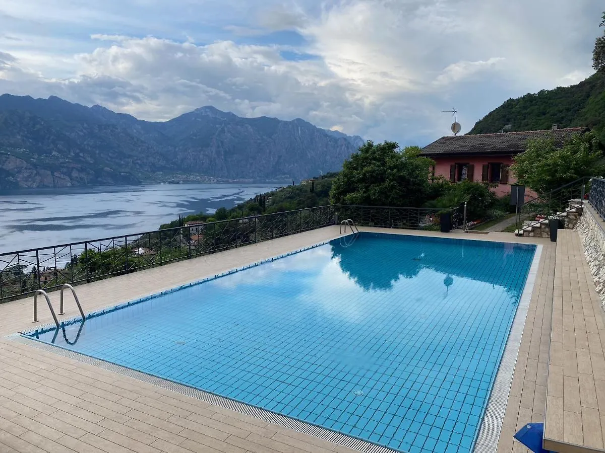 Apartment Flat In Garden Residence Resort, Malcesine, Italy Italy